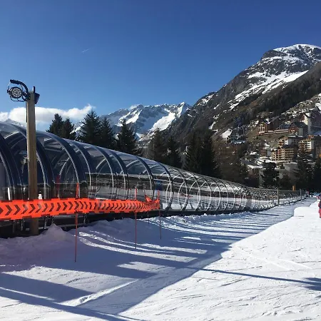 Appartement Station Les Deux Alpes, Le Refuge Du Diable, Front De Neige, 4/6 Personnes Les Deux Alpes